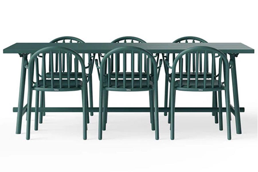 Fred's Table by Fatboy, showing fred's table with chair.