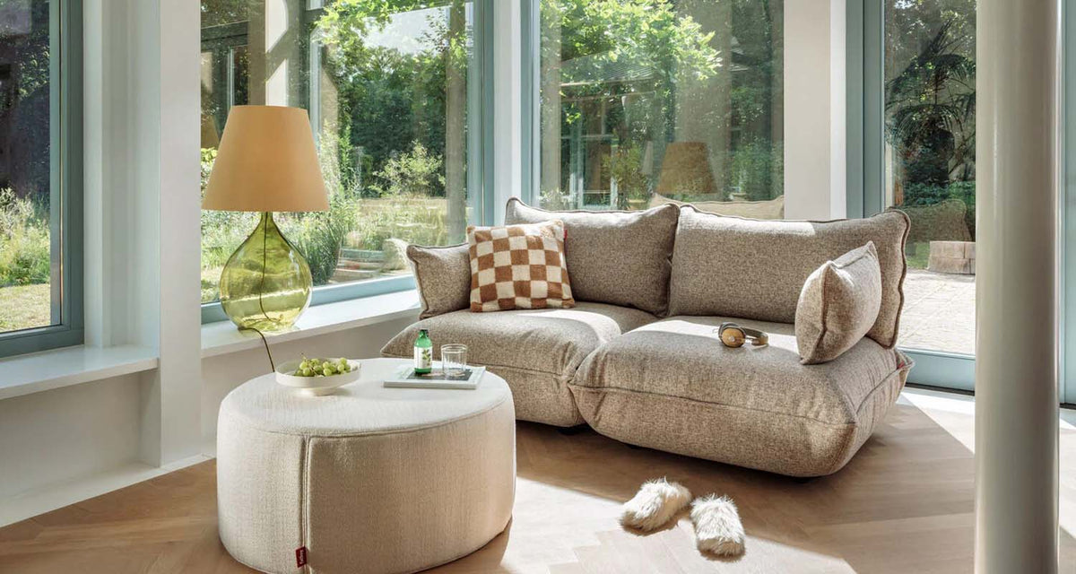 Square Pillow by Fatboy, showing square pillow in live shot.