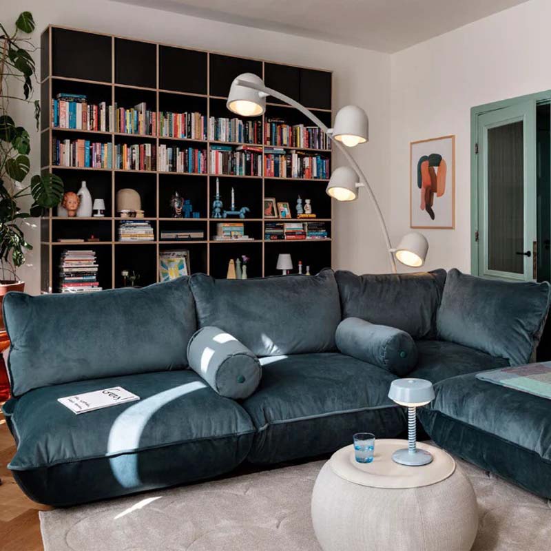 Sumo Sofa by Fatboy, showing sumo sofa in live shot.