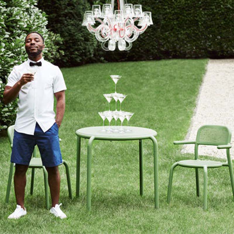 Toni Bistreau Outdoor Table by Fatboy, showing toni bistreau outdoor table in live shot.