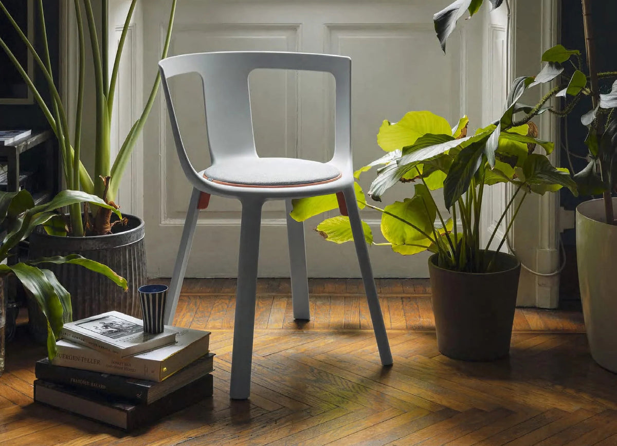 Fla Chair by Toou, showing fla chair in live shot.