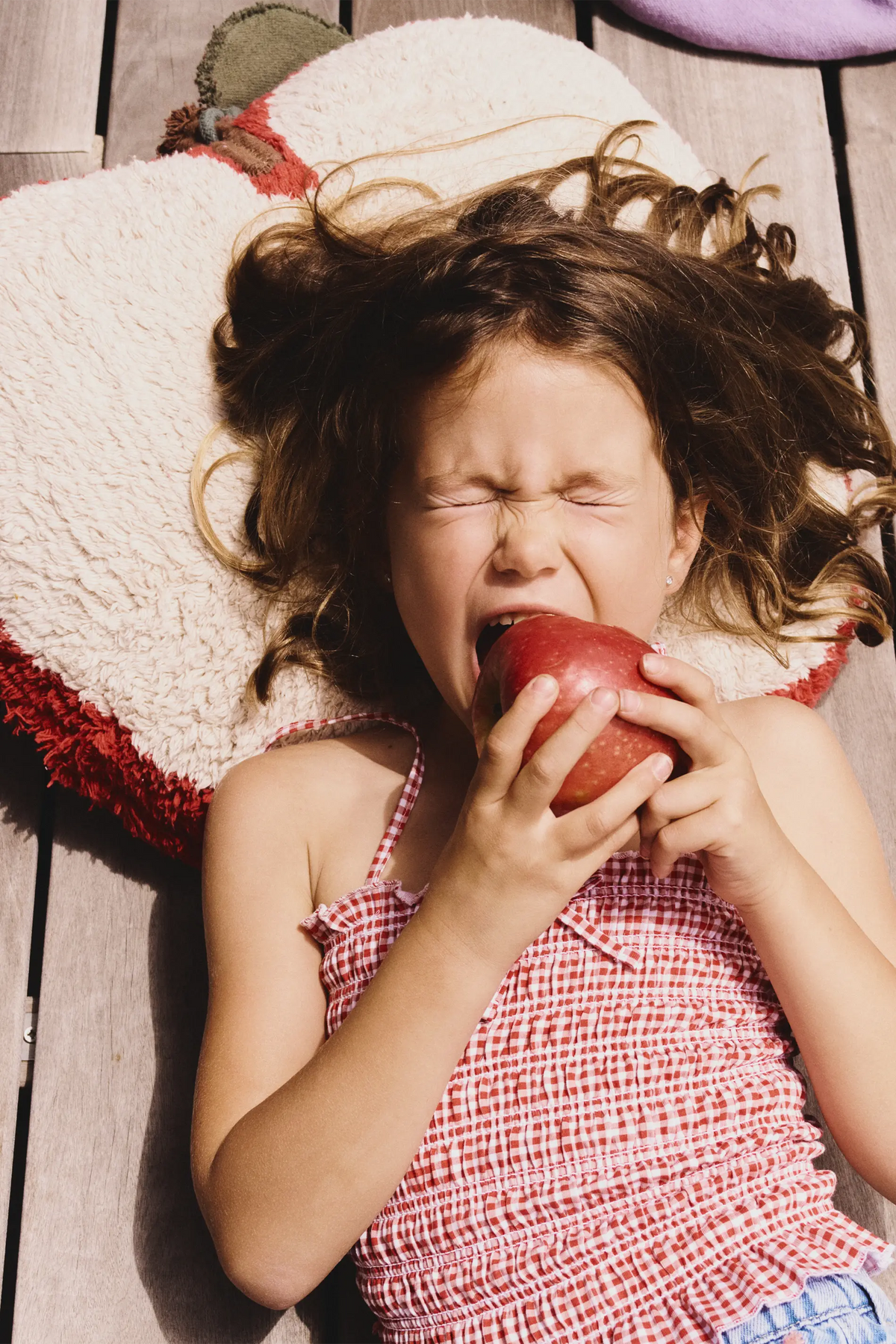 Floor Cushion Apple by Lorena Canals