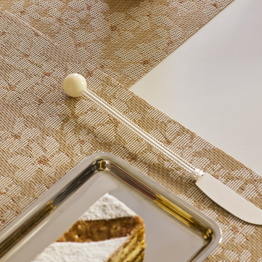 Flora Placemat by Chilewich, showing closeup view of flora placemats in live shot.