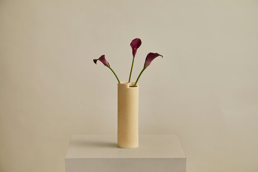 Flowr Vase by Woud, showing flowr vase in live shot.