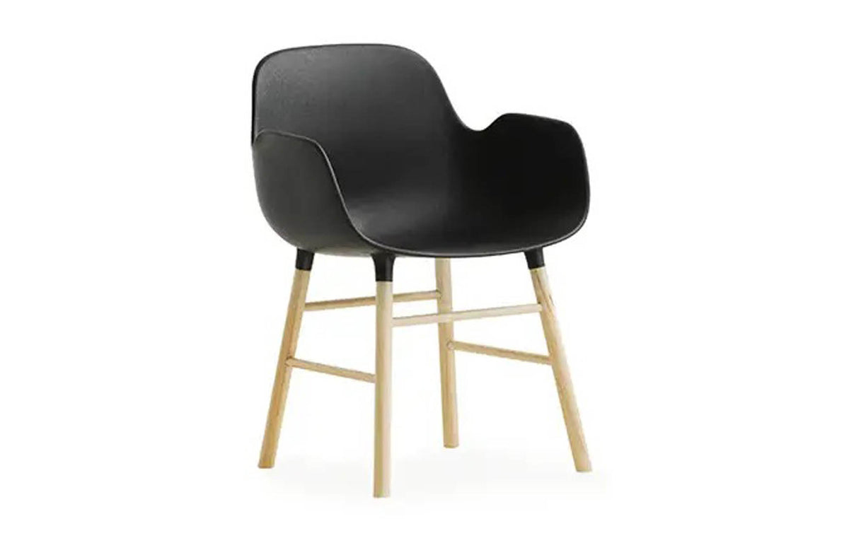 Form Chair Miniature by Normann Copenhagen - Armchair, Black.