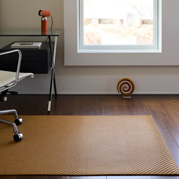 Foxtail Woven Floor Rug by Chilewich, showing foxtail woven floor rug in live shot.