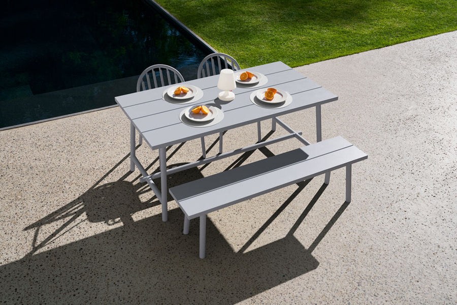 Fred's Table by Fatboy, showing fred's table in live shot.