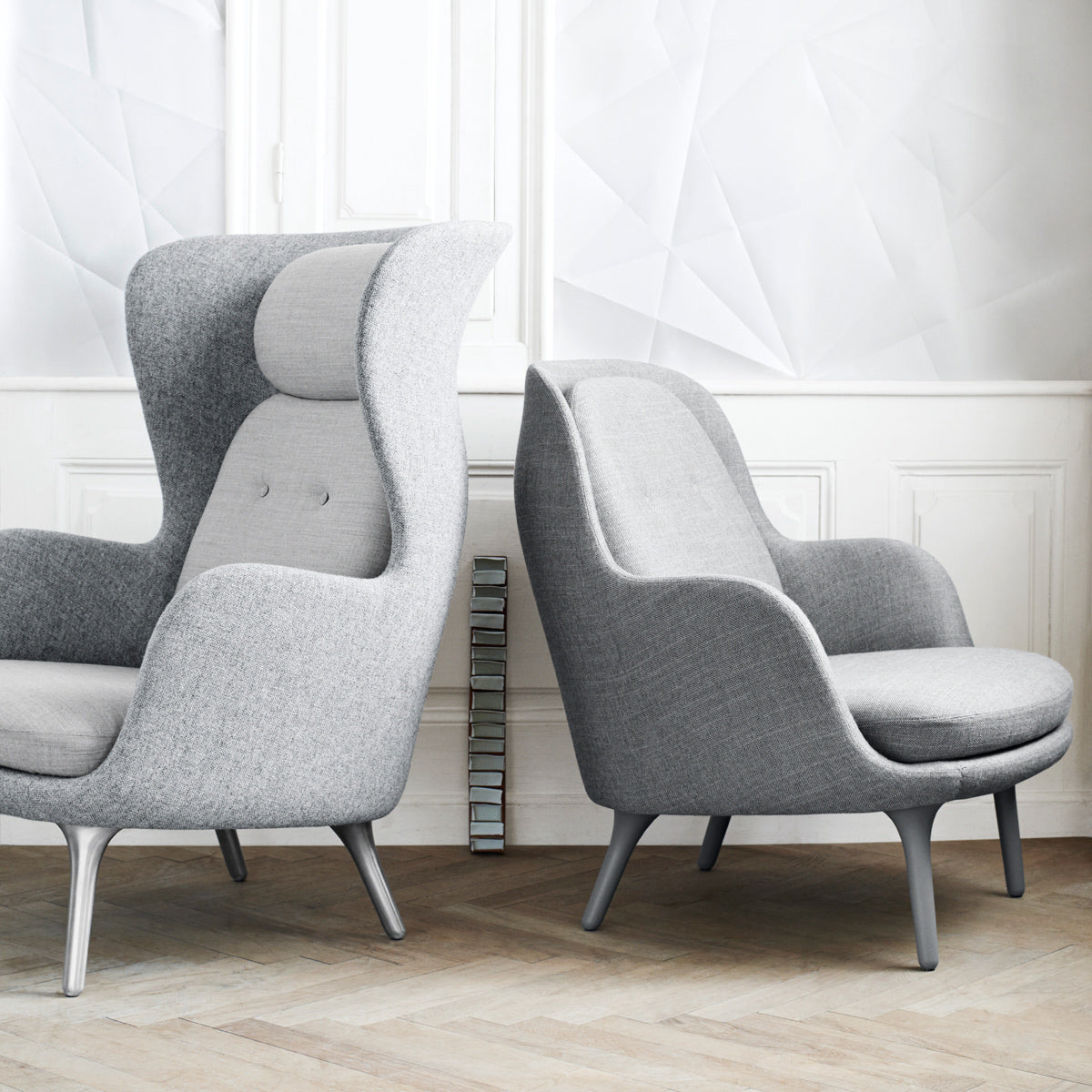 Fri Lounge Chair by Fritz Hansen, showing fri lounge chair in live shot.