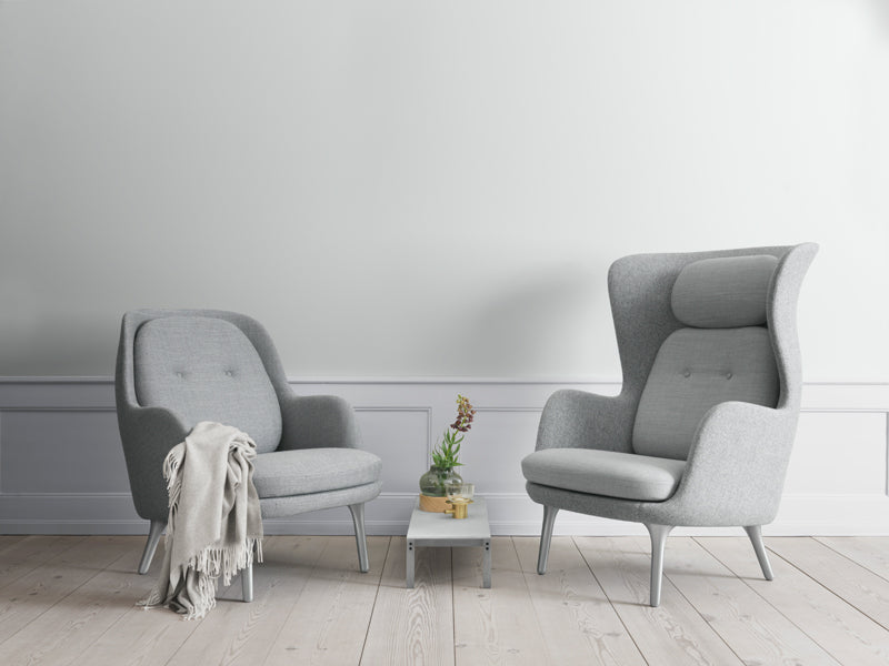 Fri Lounge Chair by Fritz Hansen, showing fri lounge chair in live shot.