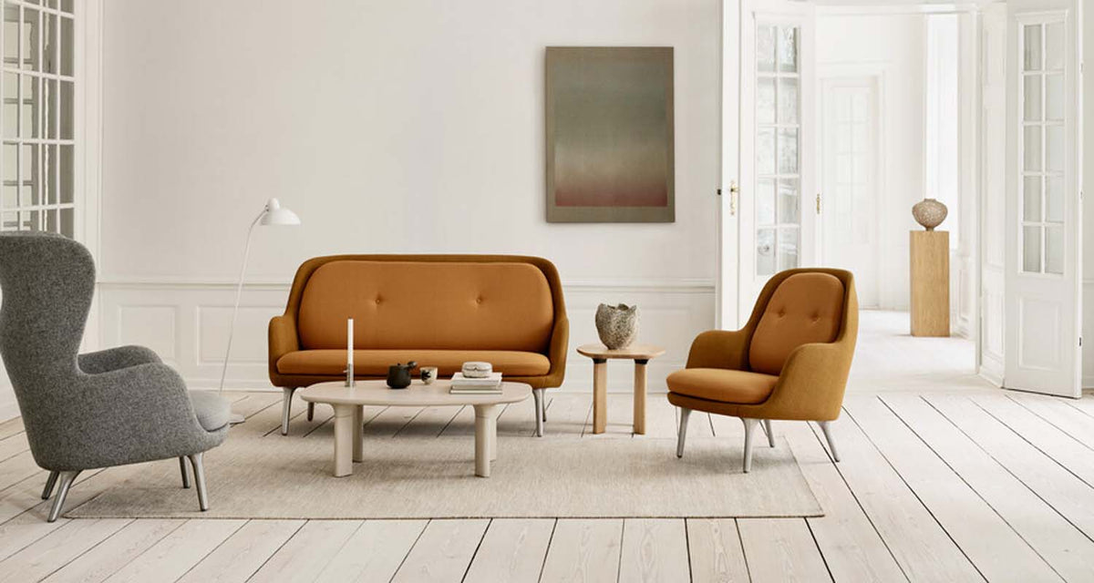 Fri Sofa by Fritz Hansen, showing fri sofa in live shot.
