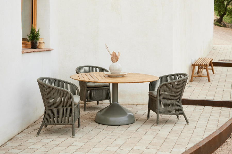 Glaze Dining Table by Cane-Line, showing glaze dining table in live shot.