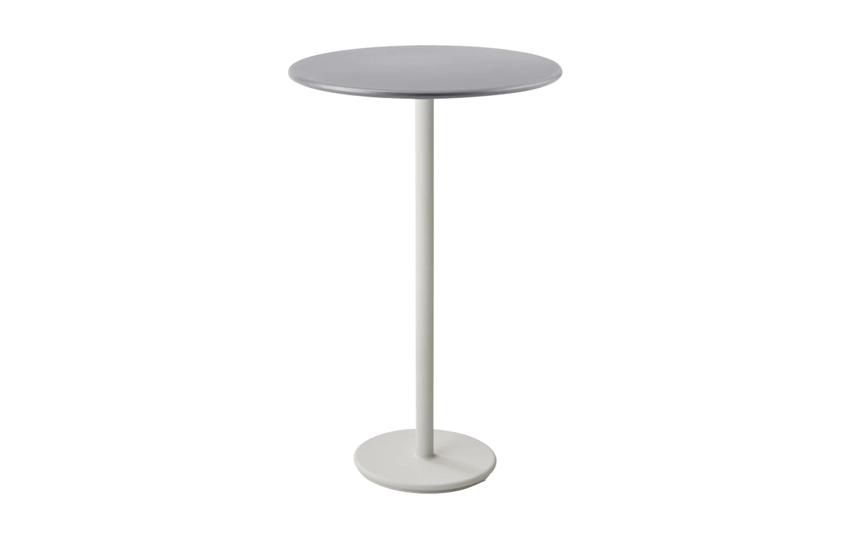 Go 32" Bar Table by Cane-Line - Sand Aluminum *, Light Grey Aluminum.