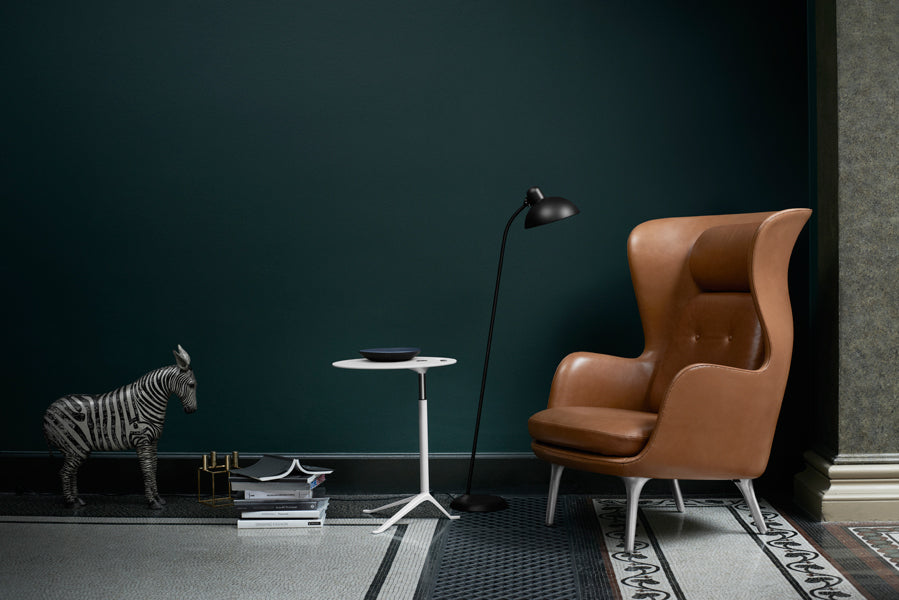 Kaiser Idell Floor Lamp by Fritz Hansen, showing kaiser idell floor lamp in live shot.