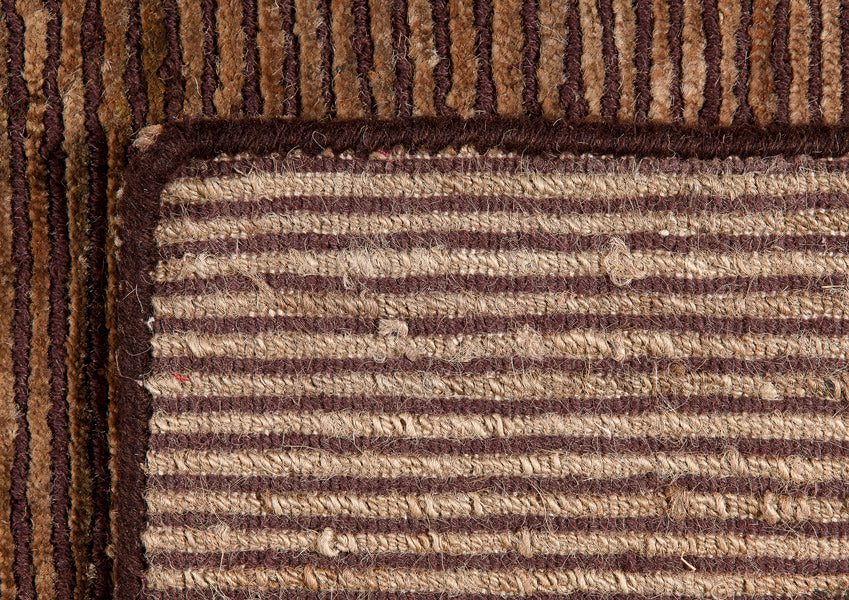 Dune Hand Knotted Rug by Ligne Pure, showing closeup view of dune hand knotted rug in live shot.