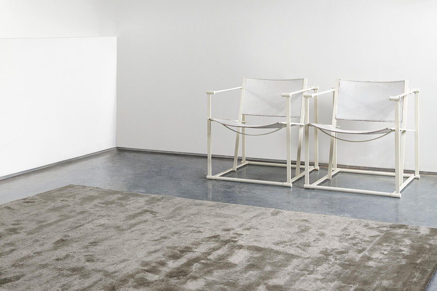 Traces Hand Woven Rug by Ligne Pure, showing traces hand woven rug in live shot.