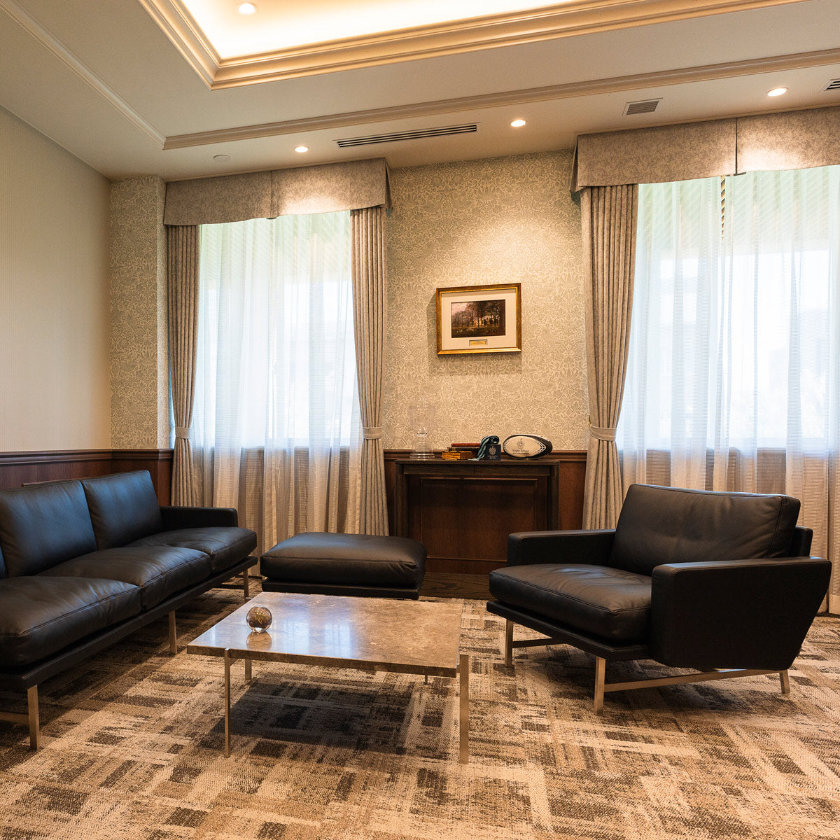 Lissoni Pouf by Fritz Hansen, showing lissoni pouf in live shot.