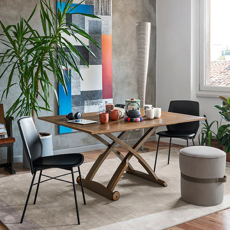 Mascotte Extendable Table by Connubia, showing mascotte extendable table in live shot.