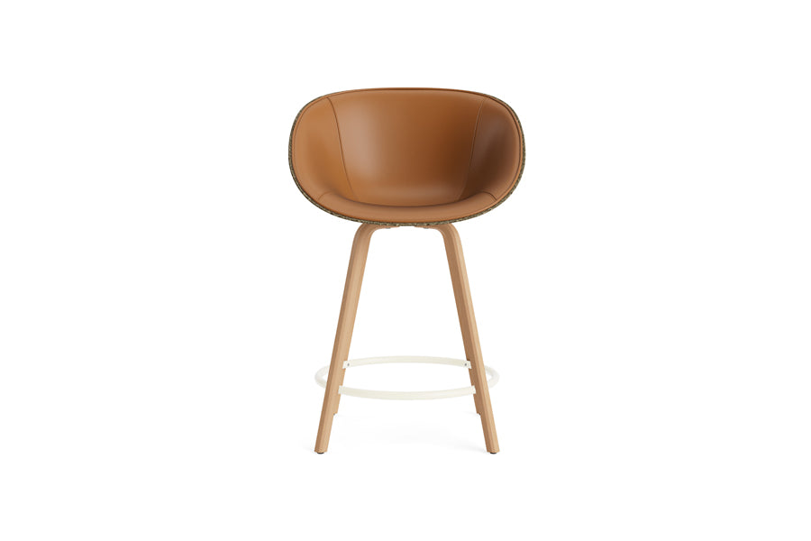 Mat 39.37" Bar Armchair by Normann Copenhagen, showing front view of mat 39.37" bar armchair in beech plywood legs/cream steel ring/seaweed shell/front upholstery group 7.