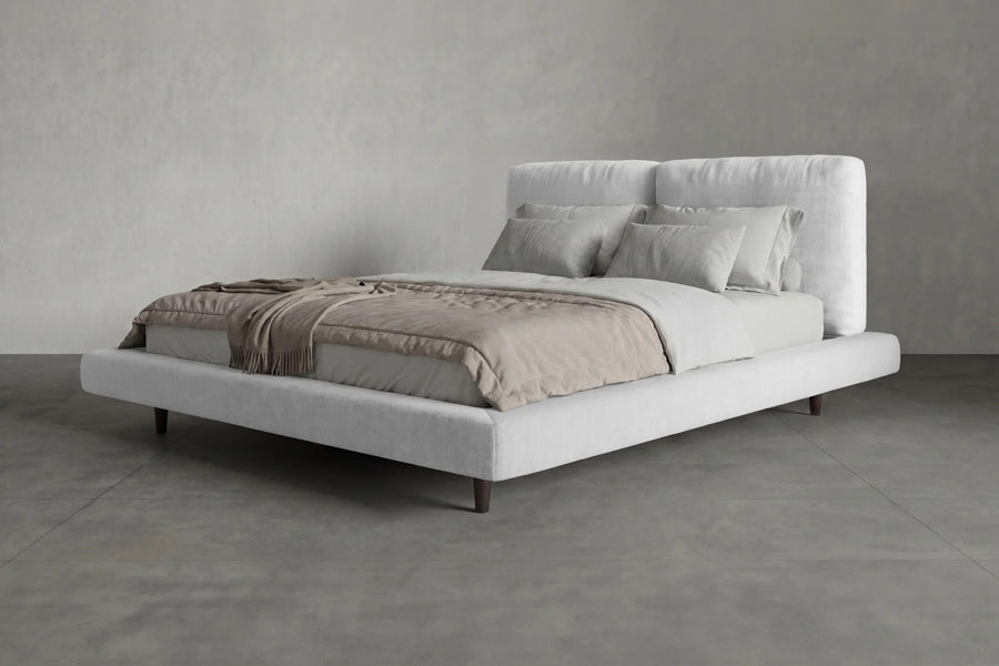 Mirel Bed by Viesso, showing mirel bed in live shot.