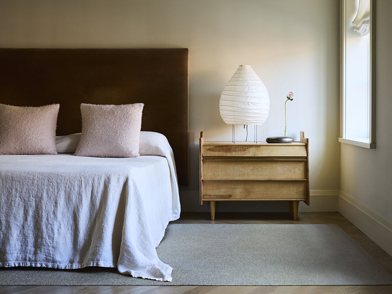 Moire Woven Floor Mat by Chilewich, showing moire woven floor mat in live shot.