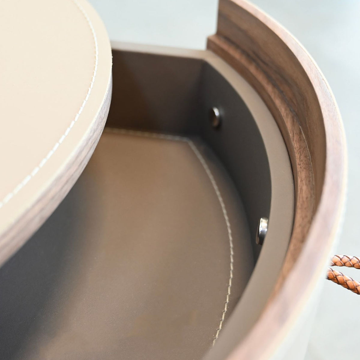 Neru Round Side Table by Mobital, showing closeup view of neru round side table.