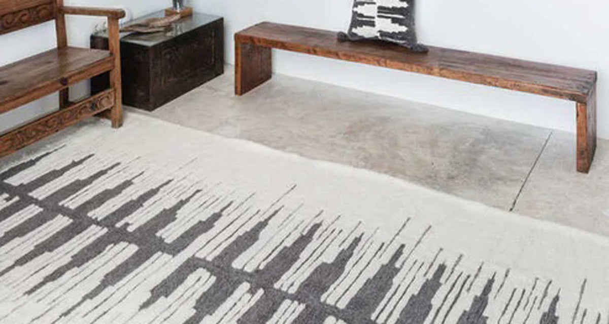 Nomade Zagros Woolable Rug by Lorena Canals, showing nomade zagros woolable rug in live shot.