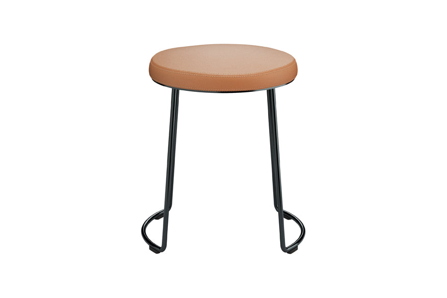 Nory Dining Stool by Kollektiff, showing front view of nory dining stool in graphite black ral 9011/leather group.