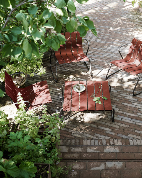 Ocean Lounge Chair by Mater, showing ocean lounge chairs in live shot.