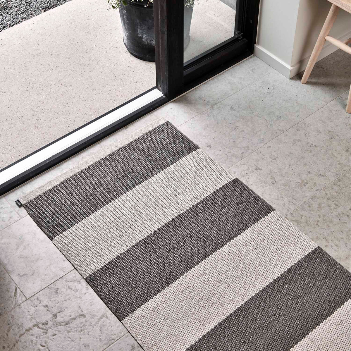 BOB Charcoal Runner Rug by Pappelina, showing bob charcoal runner rug in live shot.