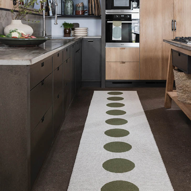VERA Pine Runner Rug by Pappelina, showing vera pine runner rug in live shot.