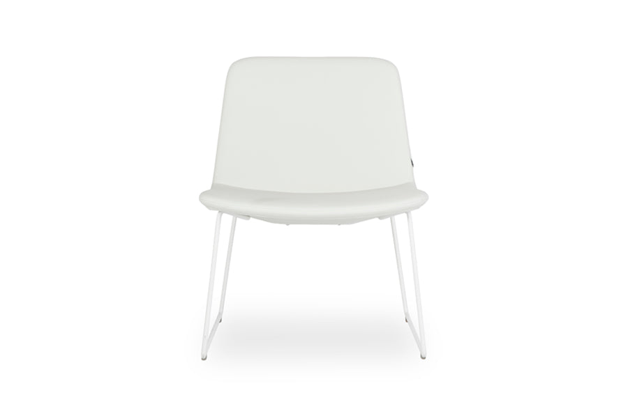 Pera Sled Lounge Chair by B&T, showing front view of pera sled lounge chair in white bugatti eco-leather + white ral base.