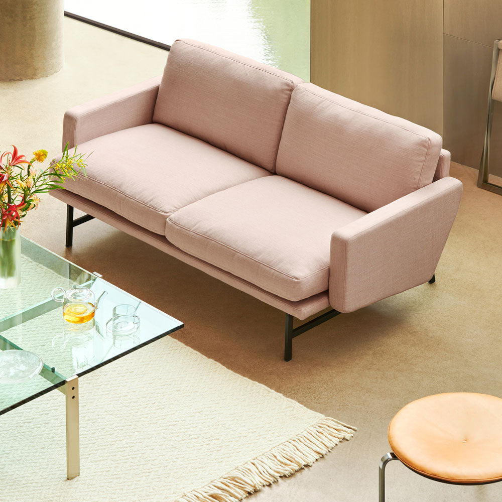 PK65 Coffee Table by Fritz Hansen, showing pk65 coffee table in live shot.