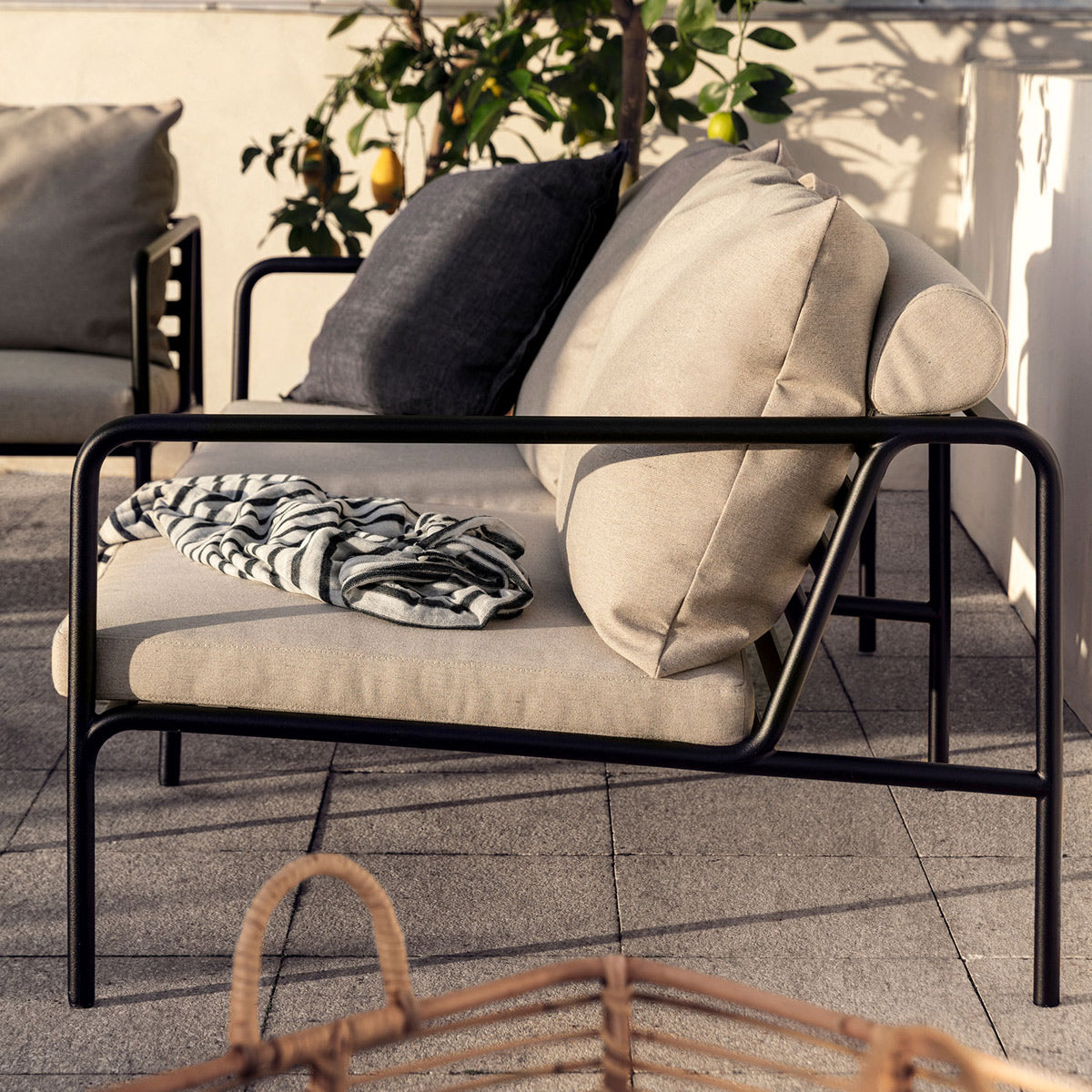 Pui Cushion by Houe, showing pui cushion in live shot.