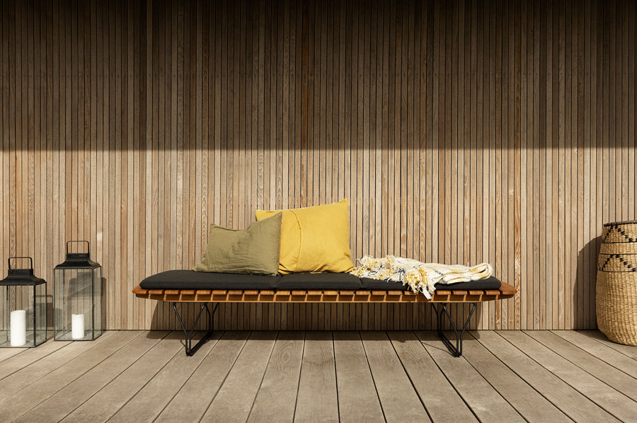 Pui Cushion by Houe, showing pui cushion in live shot.
