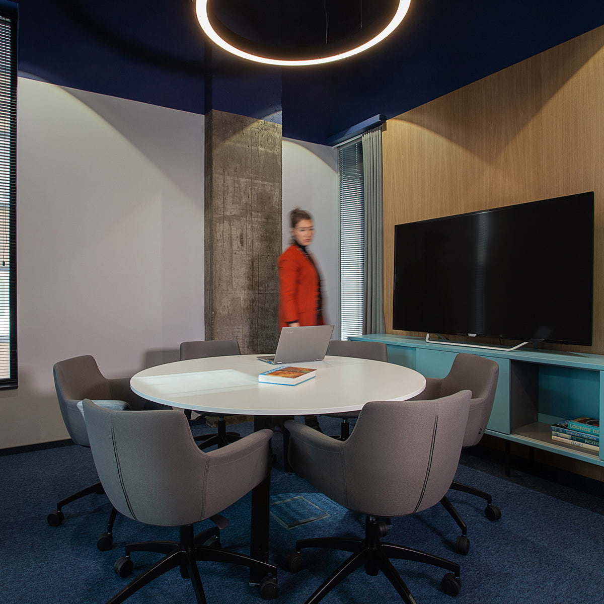 Rego Office Chair by B&T, showing rego office chairs in live shot.
