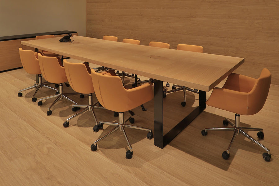 Rego Office Chair by B&T, showing rego office chairs in live shot.