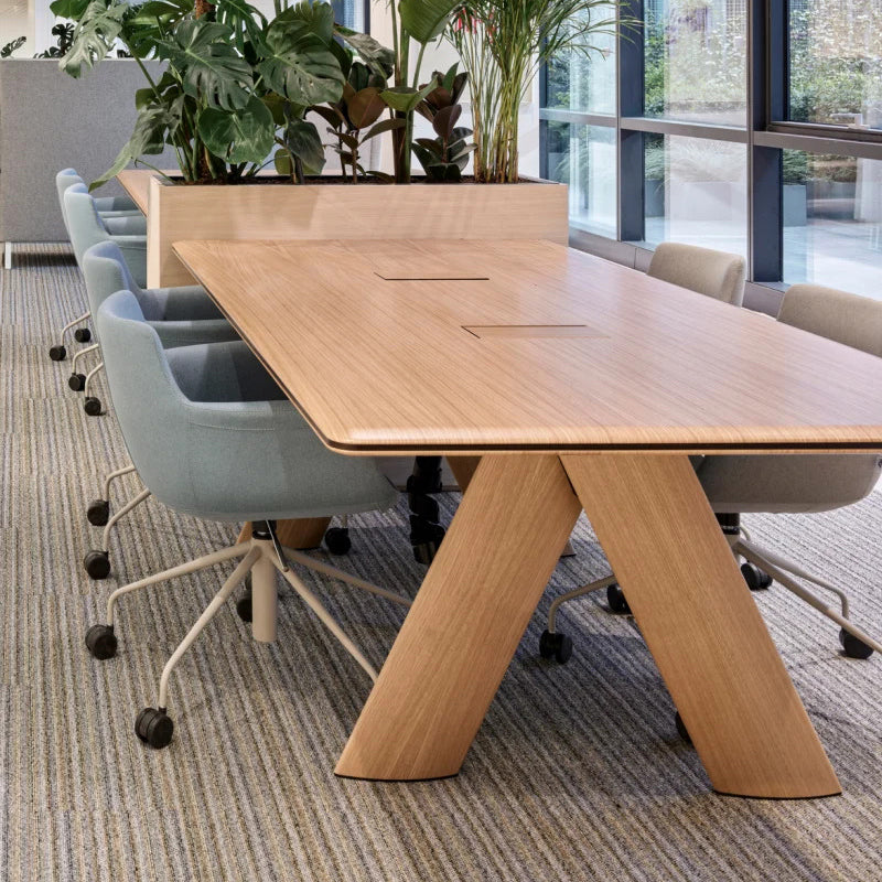 Rego Spider Office Chair by B&T, showing rego spider office chairs in live shot.