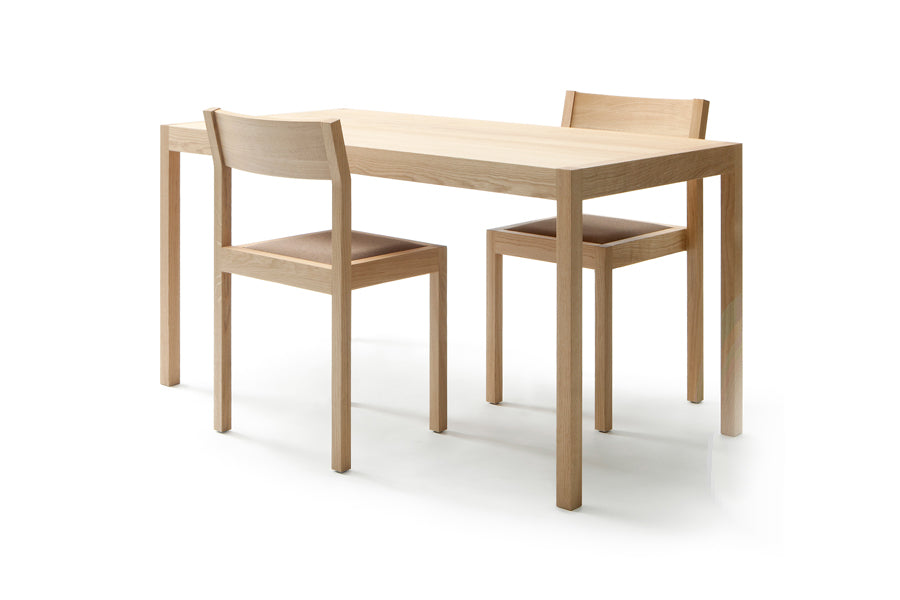 Seminar Chair by Nikari, showing seminar chairs with table.