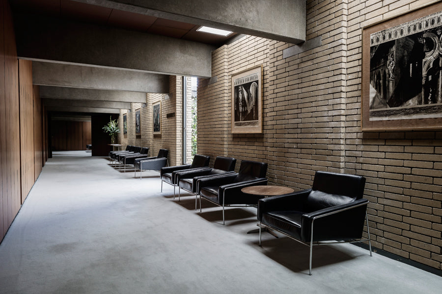 Series 3300 Configuration by Fritz Hansen, showing series 3300 configurations in live shot.