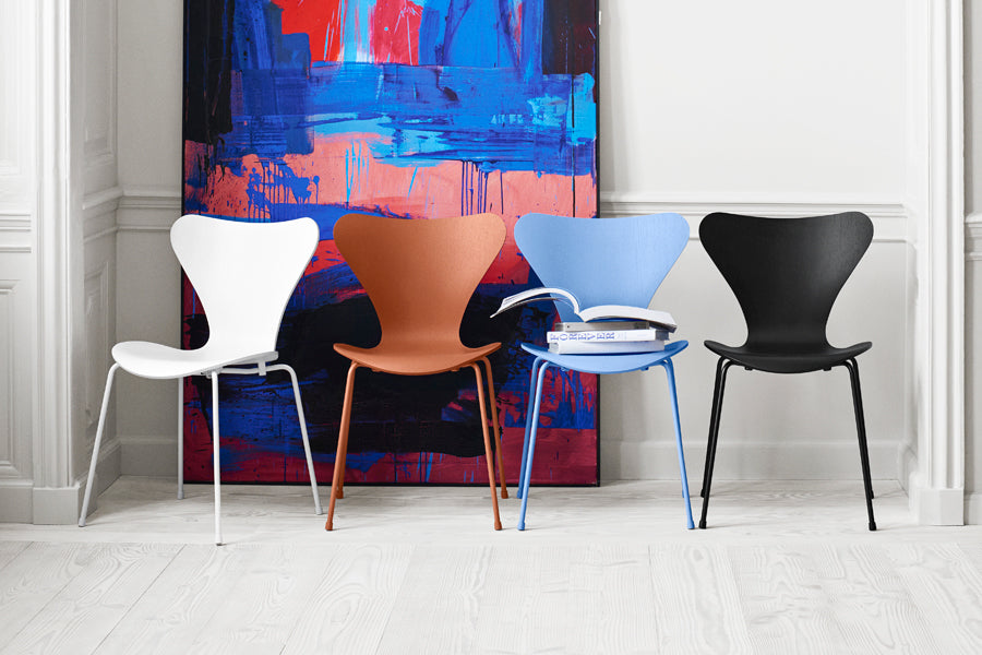 Series 7 Chair by Fritz Hansen, showing series 7 chairs in live shot.