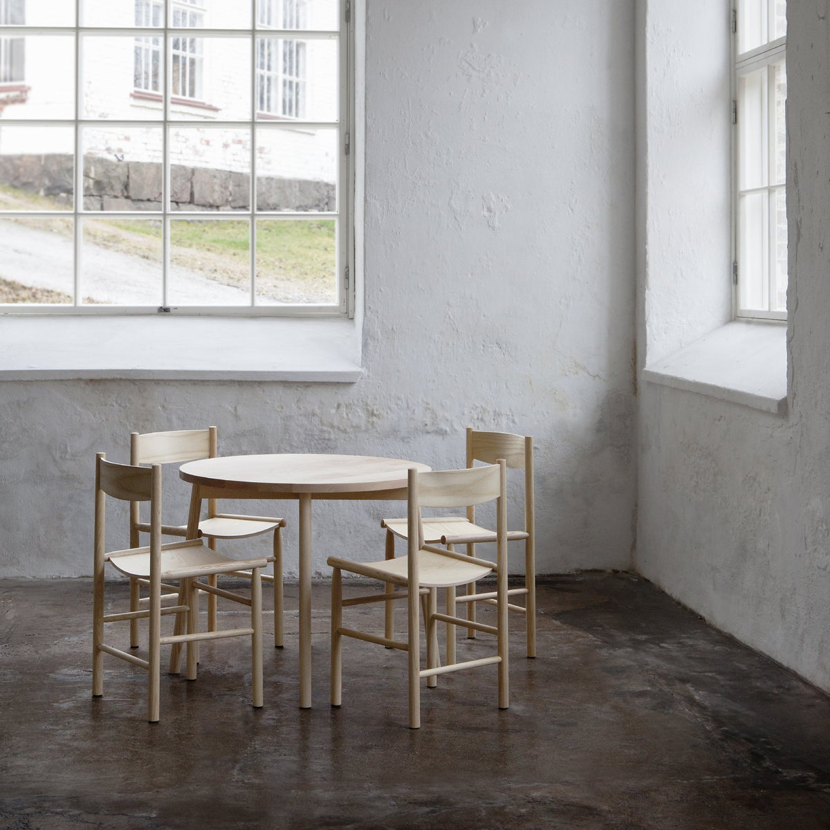 Skandi Table by Nikari, showing skandi table in live shot.