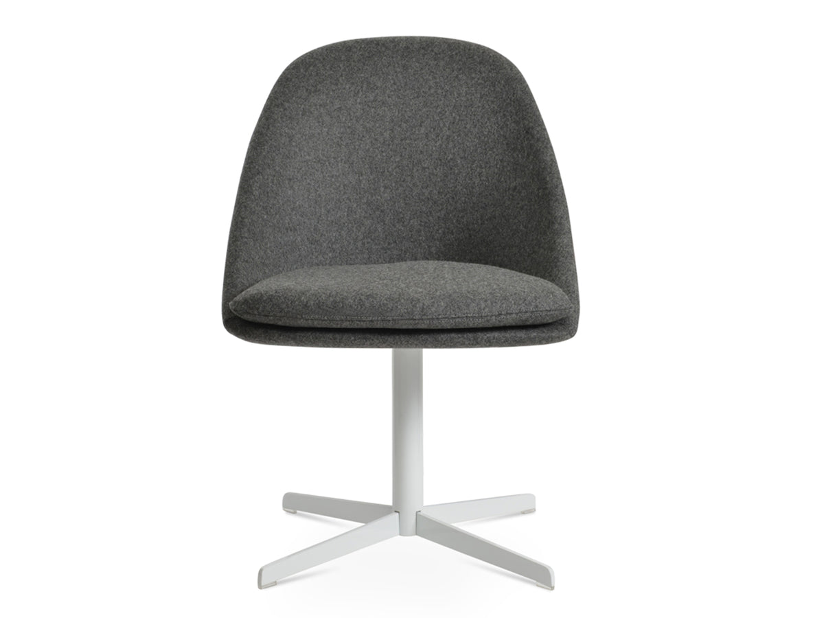 Avanos 4 Star Chair by SohoConcept, showing front view of avanos 4 star chair.