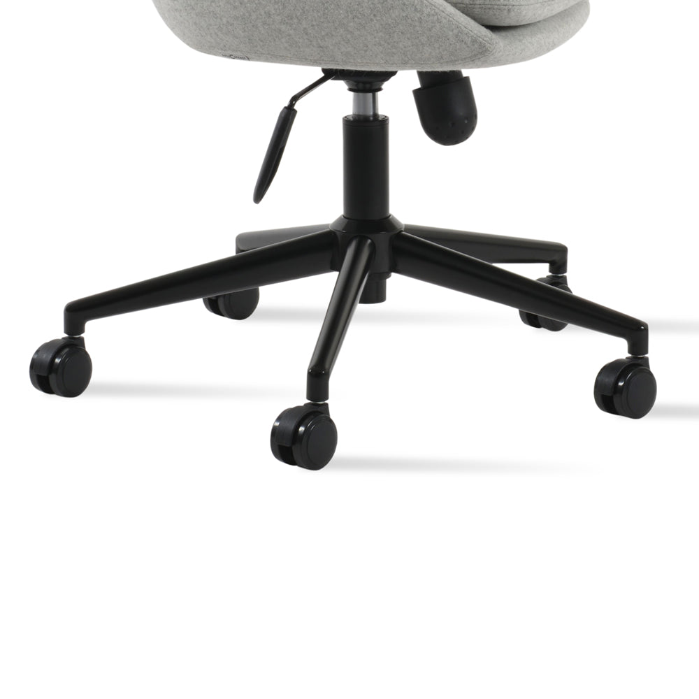 Avanos Office Chair by SohoConcept, showing closeup view of office chair.