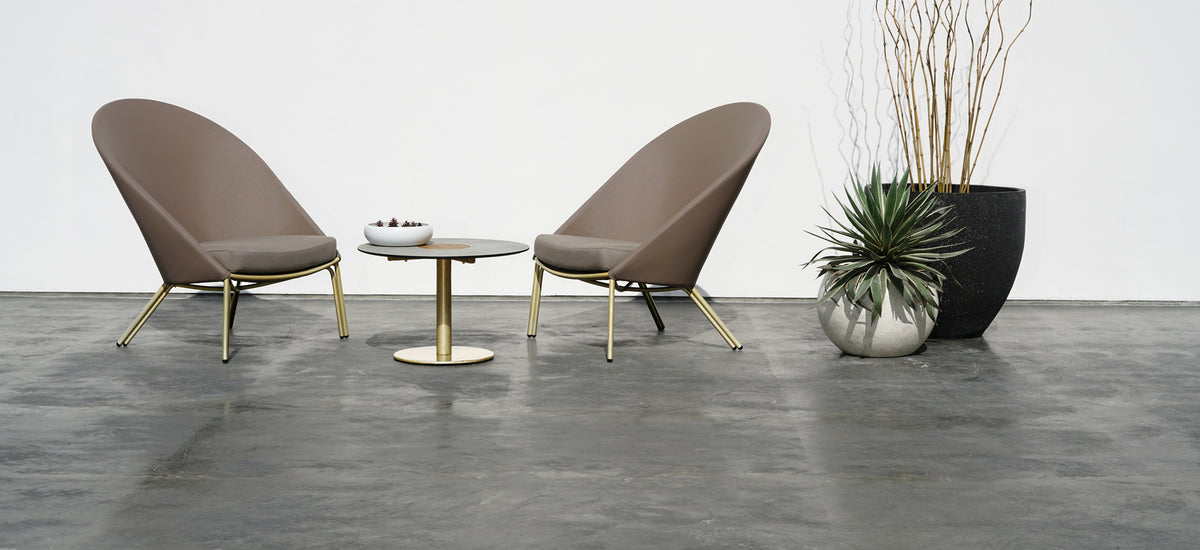Stizzy Large Pedestal Casual Table by Mamagreen, showing stizzy large pedestal casual table in live shot.