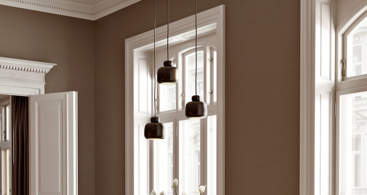 Stone Pendent by Woud, showing stone pendent in live shot.