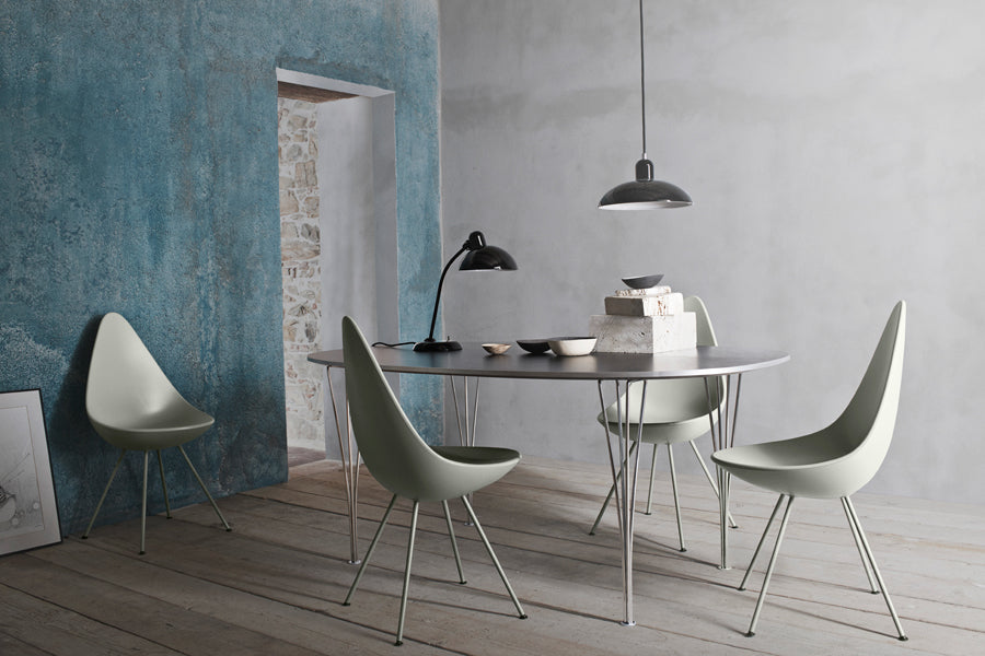 Superellipse Table by Fritz Hansen, showing superellipse table in live shot.