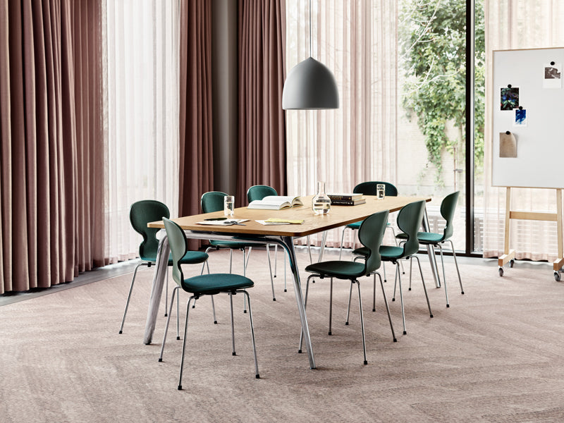 Suspence Pendant by Fritz Hansen, showing suspence pendant in live shot.