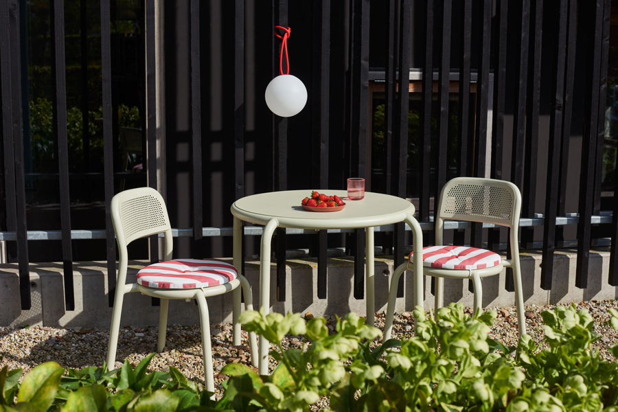 Toni Dining Chair Set by Fatboy, showing Toni Dining Chair Set in live shot.