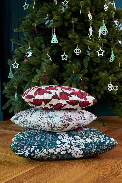 Tulip Outdoor Pillow by Fermob, showing tulip outdoor pillow in live shot.