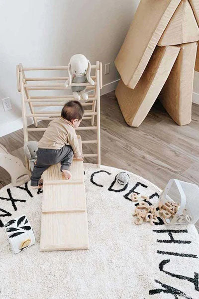Washable Round Rug by Lorena Canals, showing washable round rug in live shot.